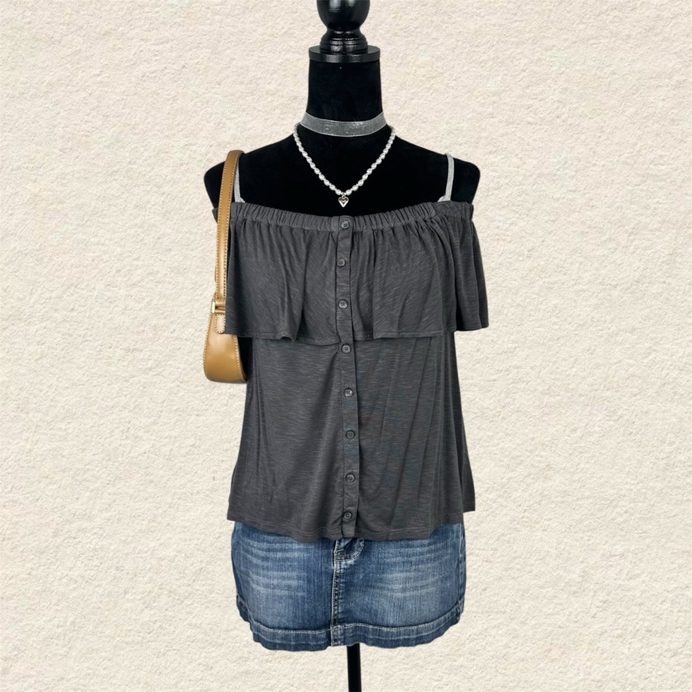 American Eagle Outfitters Grey Off Or On The Shoulder Ruffle Blouse
